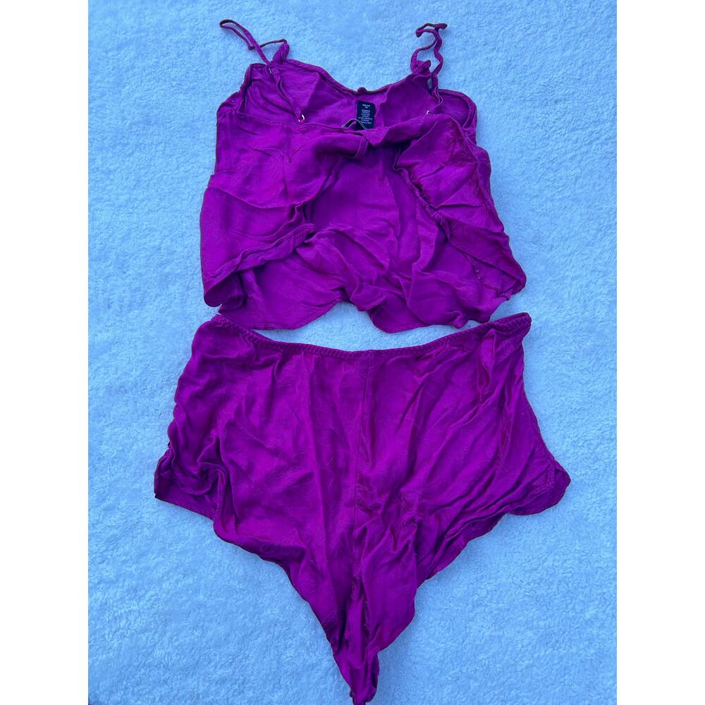 Victoria's Secret Satin 3 Piece Set (Tank Top,Bottoms & Robe) - Picture 5 of 8